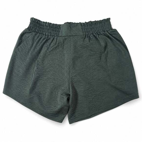 SHOWMALL Pants - SHOWMALL Black Textured Elastic Waist Casual Shorts/0050